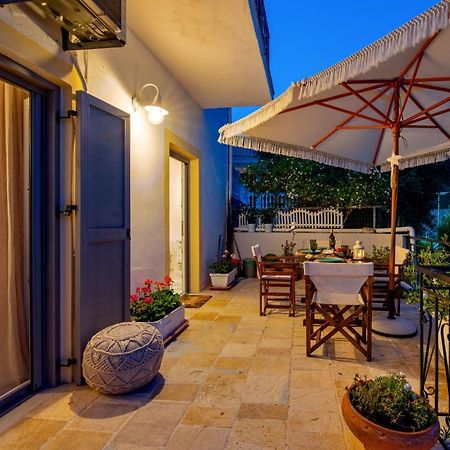Апартаменти Marilu'S, Paxos Port House Ґайос Екстер'єр фото