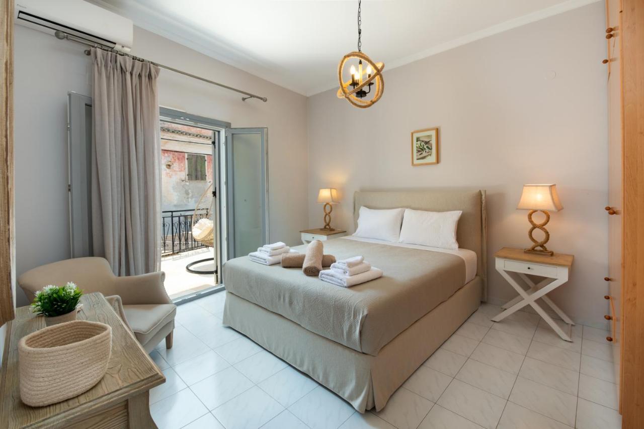 Апартаменти Marilu'S, Paxos Port House Ґайос Екстер'єр фото