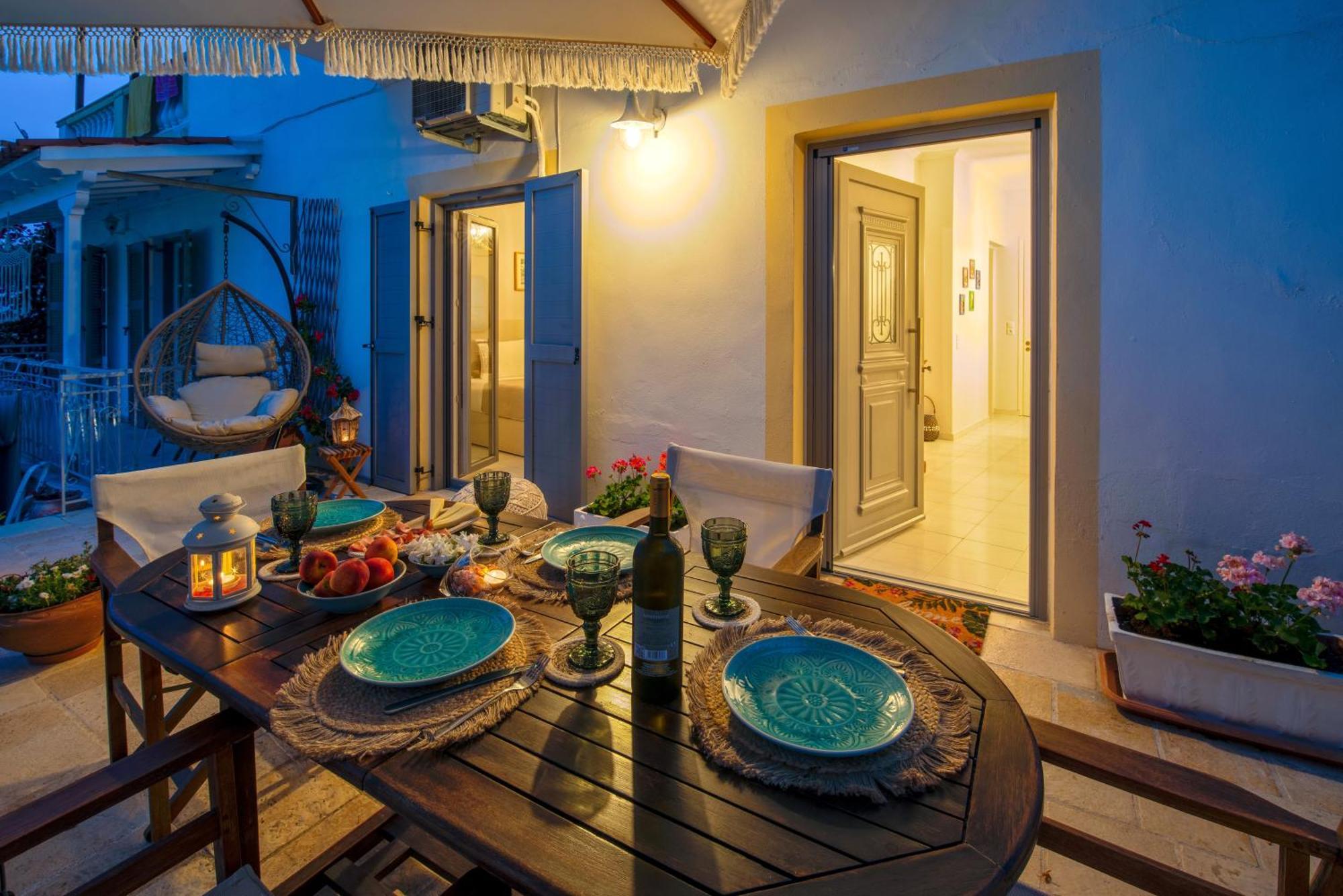 Апартаменти Marilu'S, Paxos Port House Ґайос Екстер'єр фото