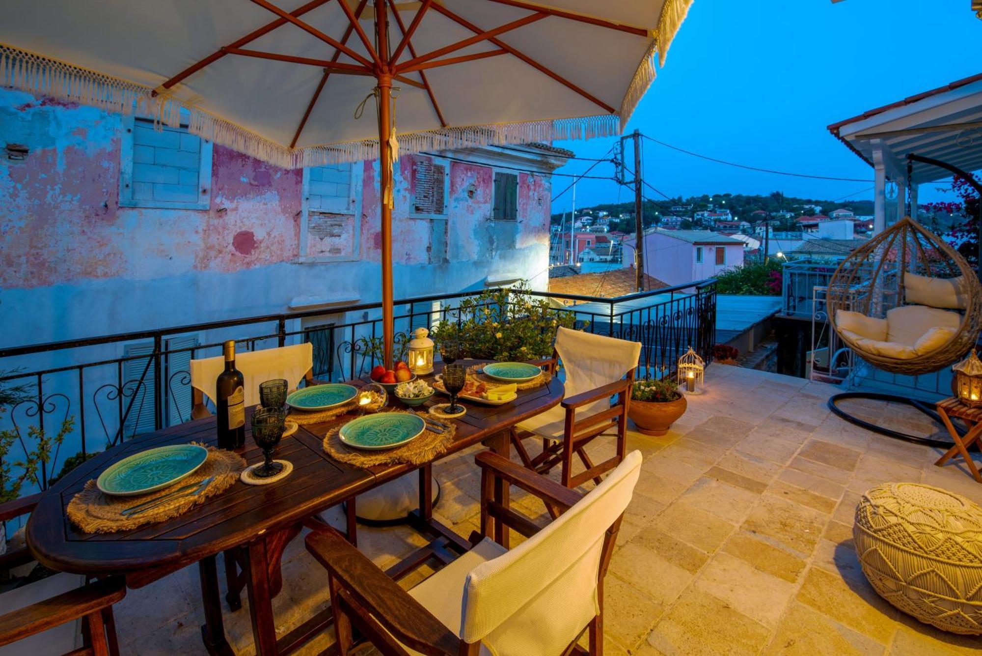 Апартаменти Marilu'S, Paxos Port House Ґайос Екстер'єр фото
